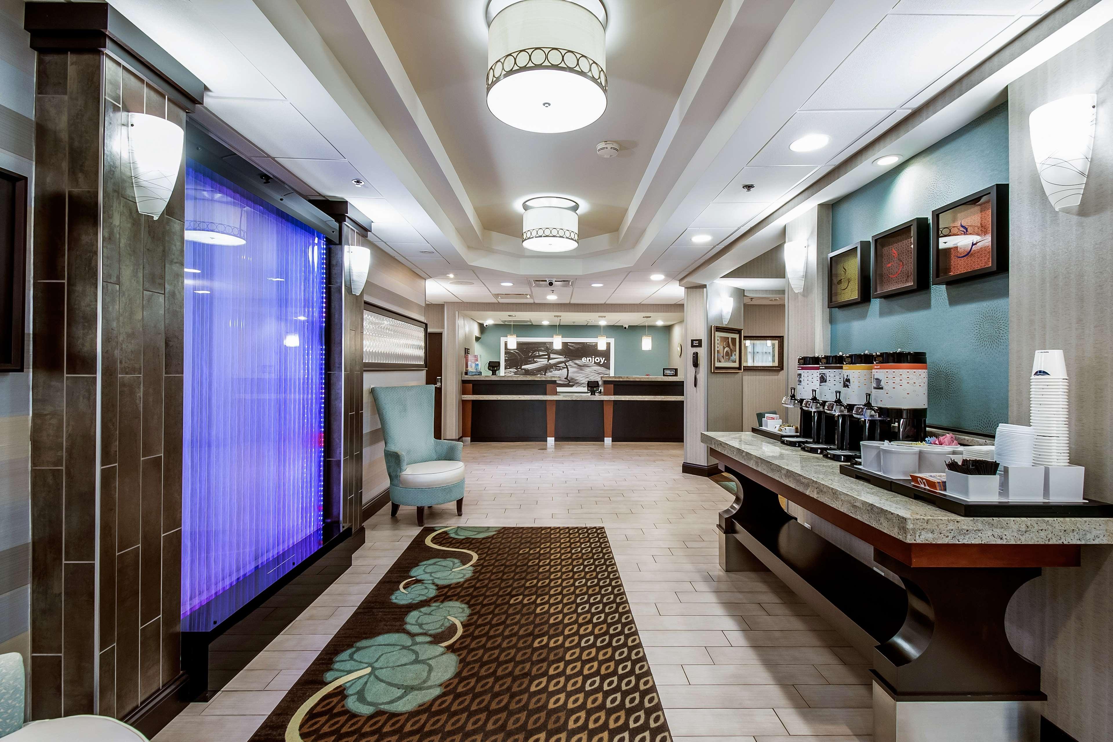 Hampton Inn West Columbus Esterno foto