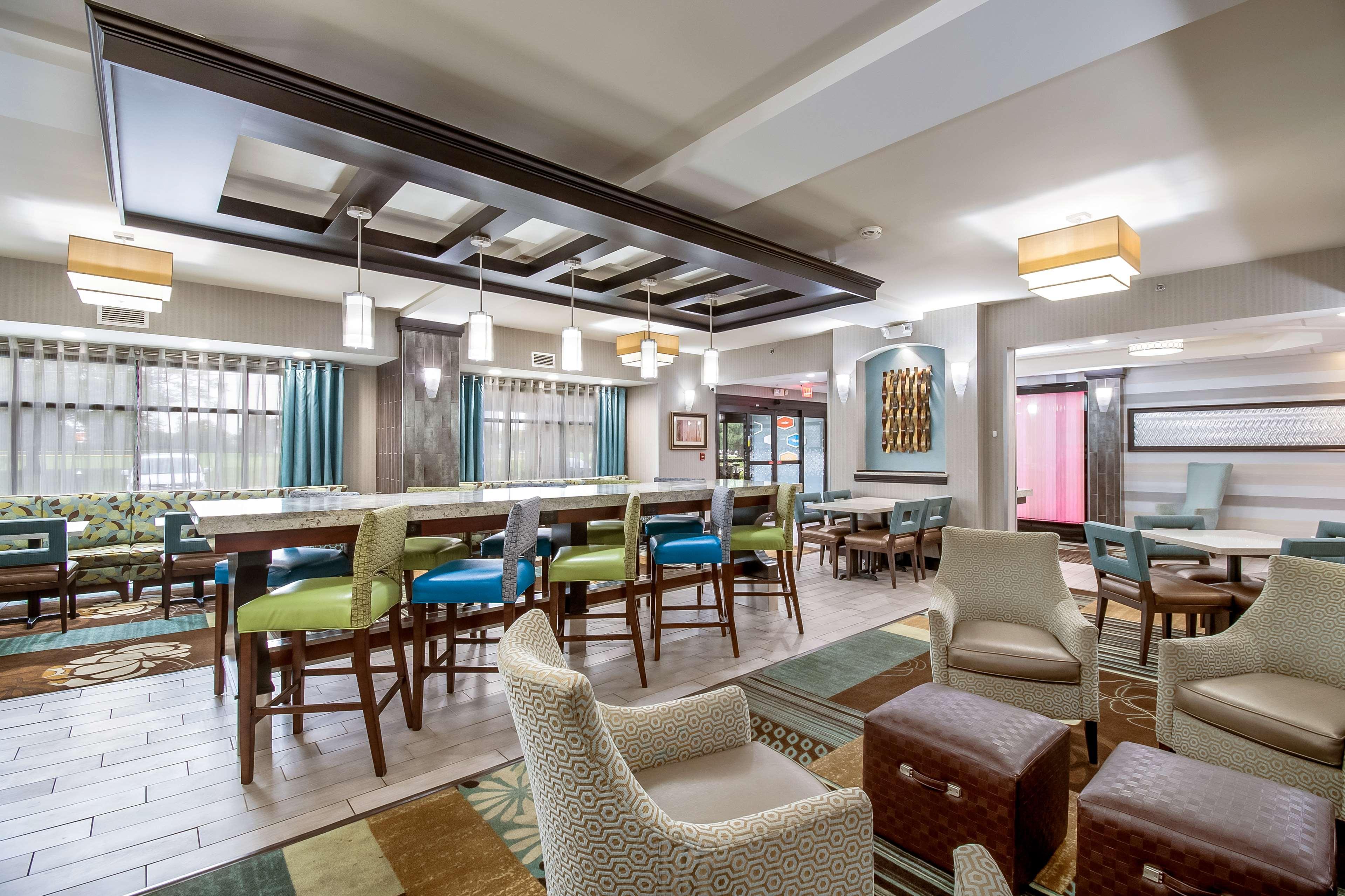 Hampton Inn West Columbus Esterno foto